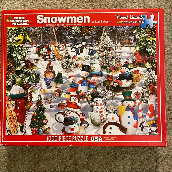 🧩 “Snowmen”
White Mountain Puzzle
1000 pieces
No missing pieces
EUC
